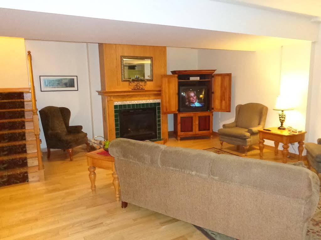 Country Inn & Suites By Radisson, Sparta, Wi Dış mekan fotoğraf