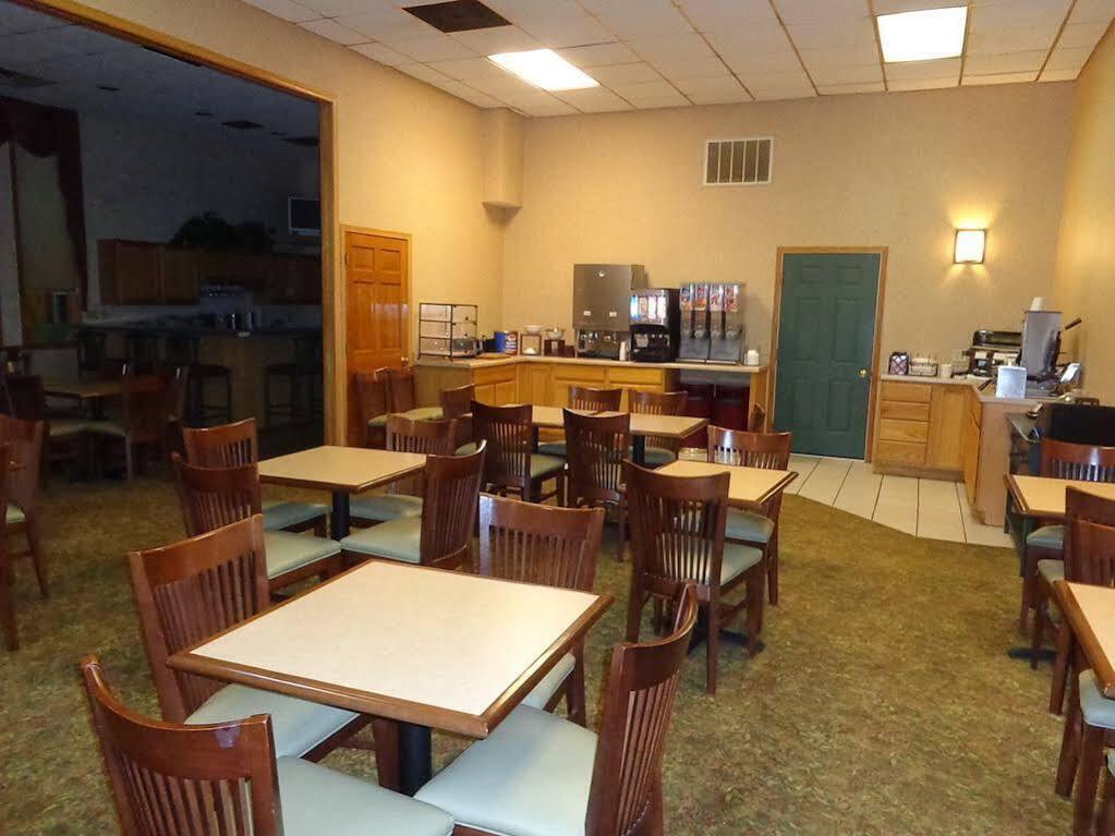 Country Inn & Suites By Radisson, Sparta, Wi Dış mekan fotoğraf